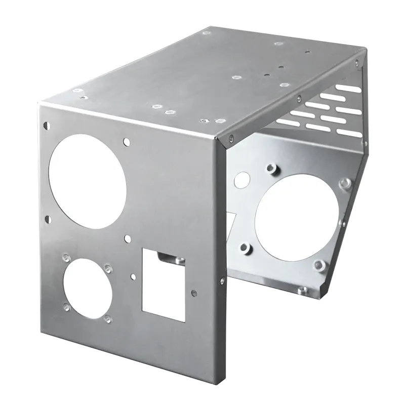 Kundenspezifische Bearbeitung von Blechboxen