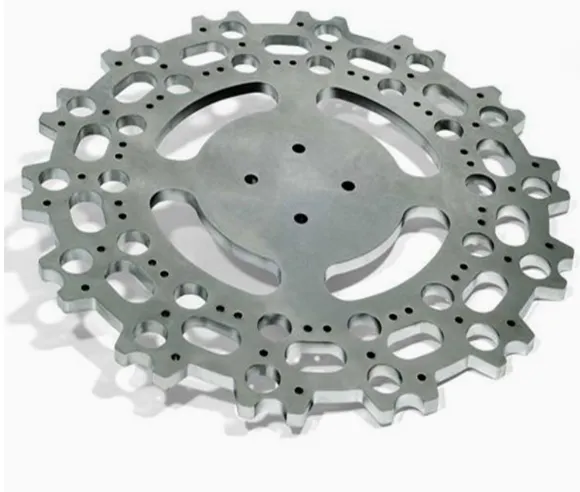 Bearbeitung von Edelstahlplatten